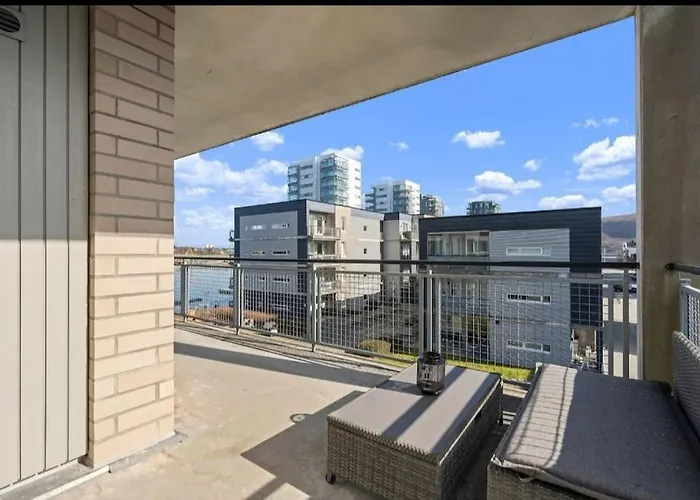 Newly Renovated With Seaview * סטוונגר